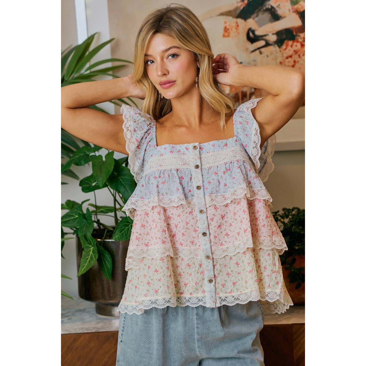 FLORAL COLOR BLOCK LACE TRIMMED RUFFLED TOP