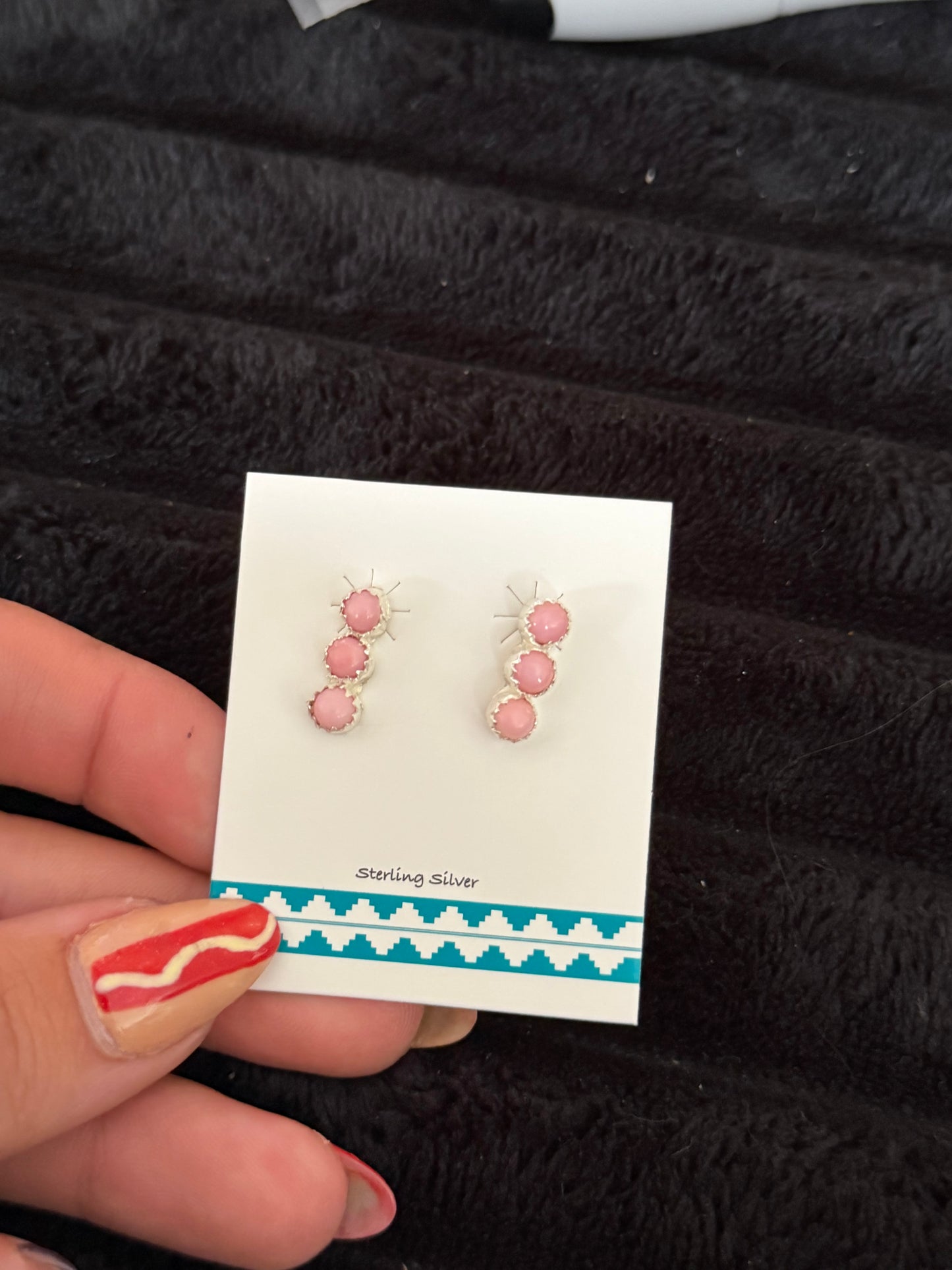 Zuni Handmade Pink Conch Earrings - Janice Spencer