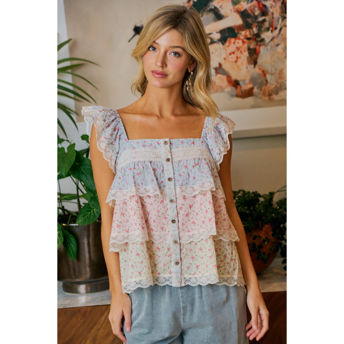 FLORAL COLOR BLOCK LACE TRIMMED RUFFLED TOP