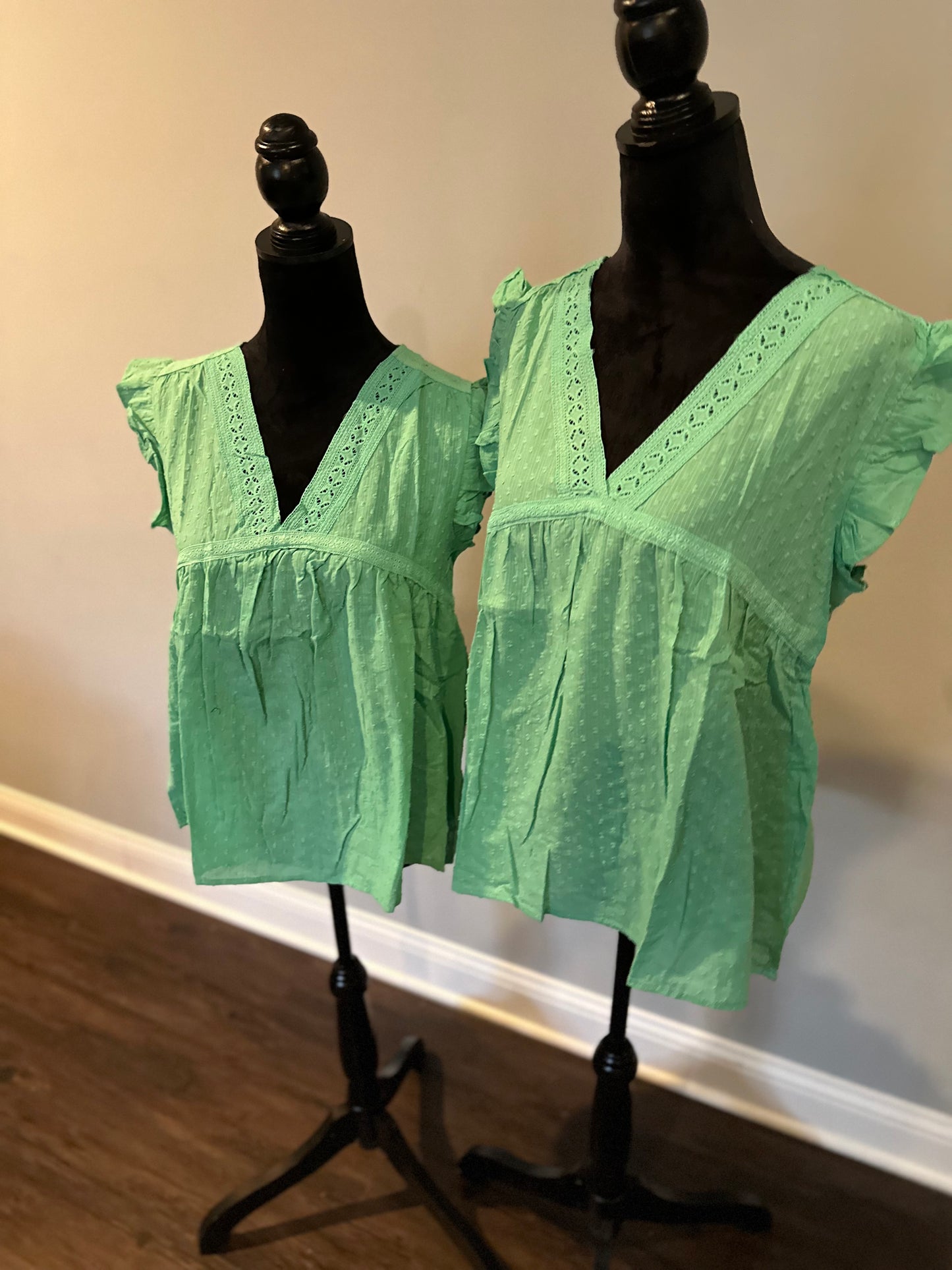 Green eyelet v neckline ruffle Swiss dot top