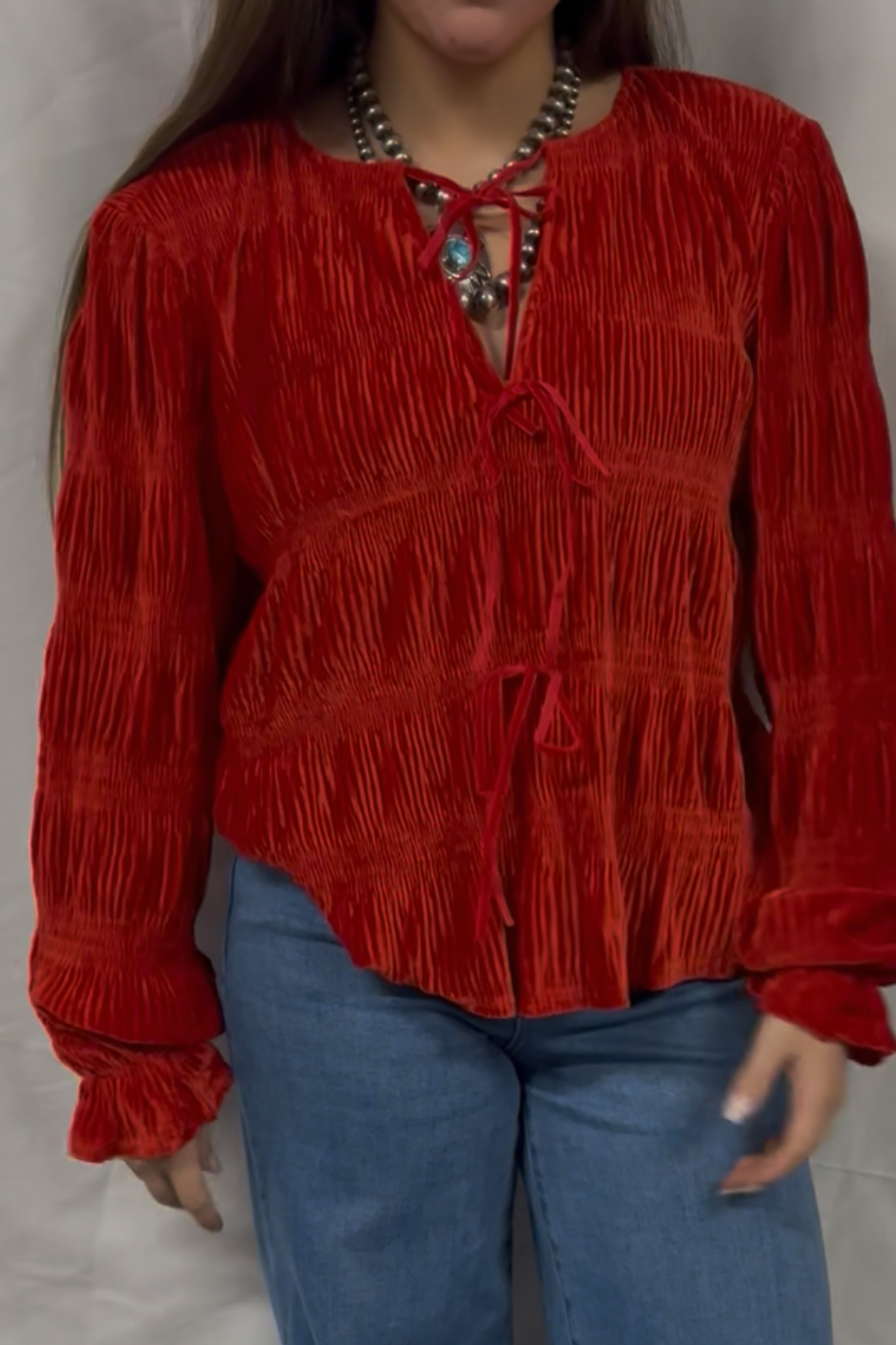 VELVET BOW TIED TOP WITH NECK DROP