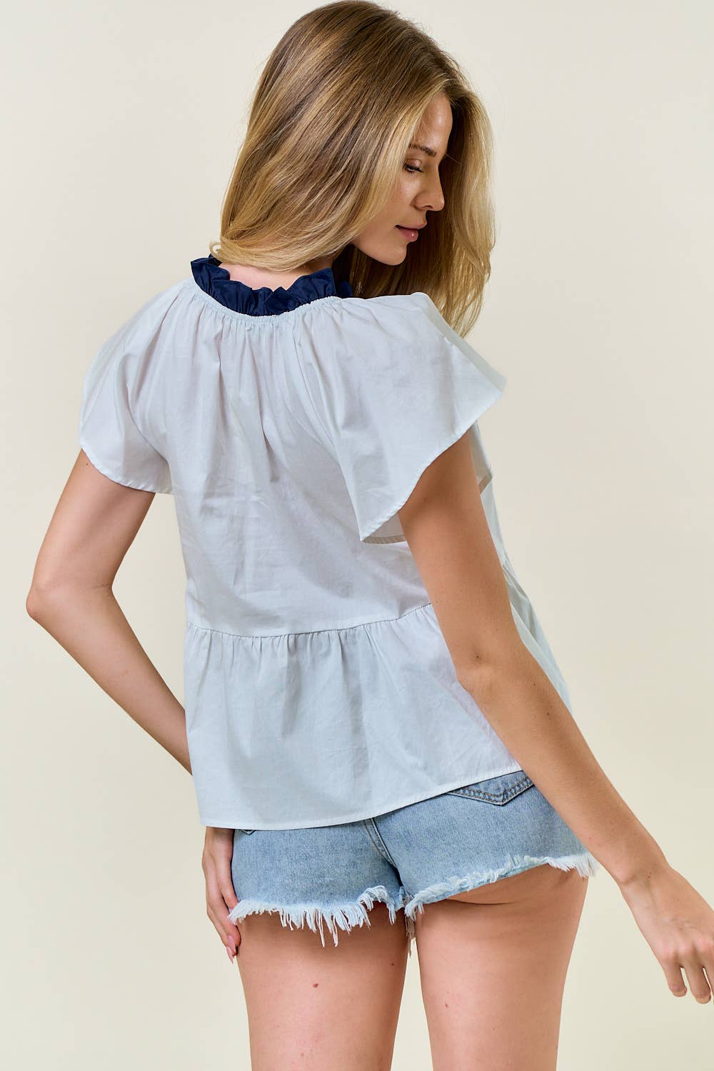 FLUTTER SHORT SLEEVE BOW TIE FRONT PEPLUM TOP - 45469T
