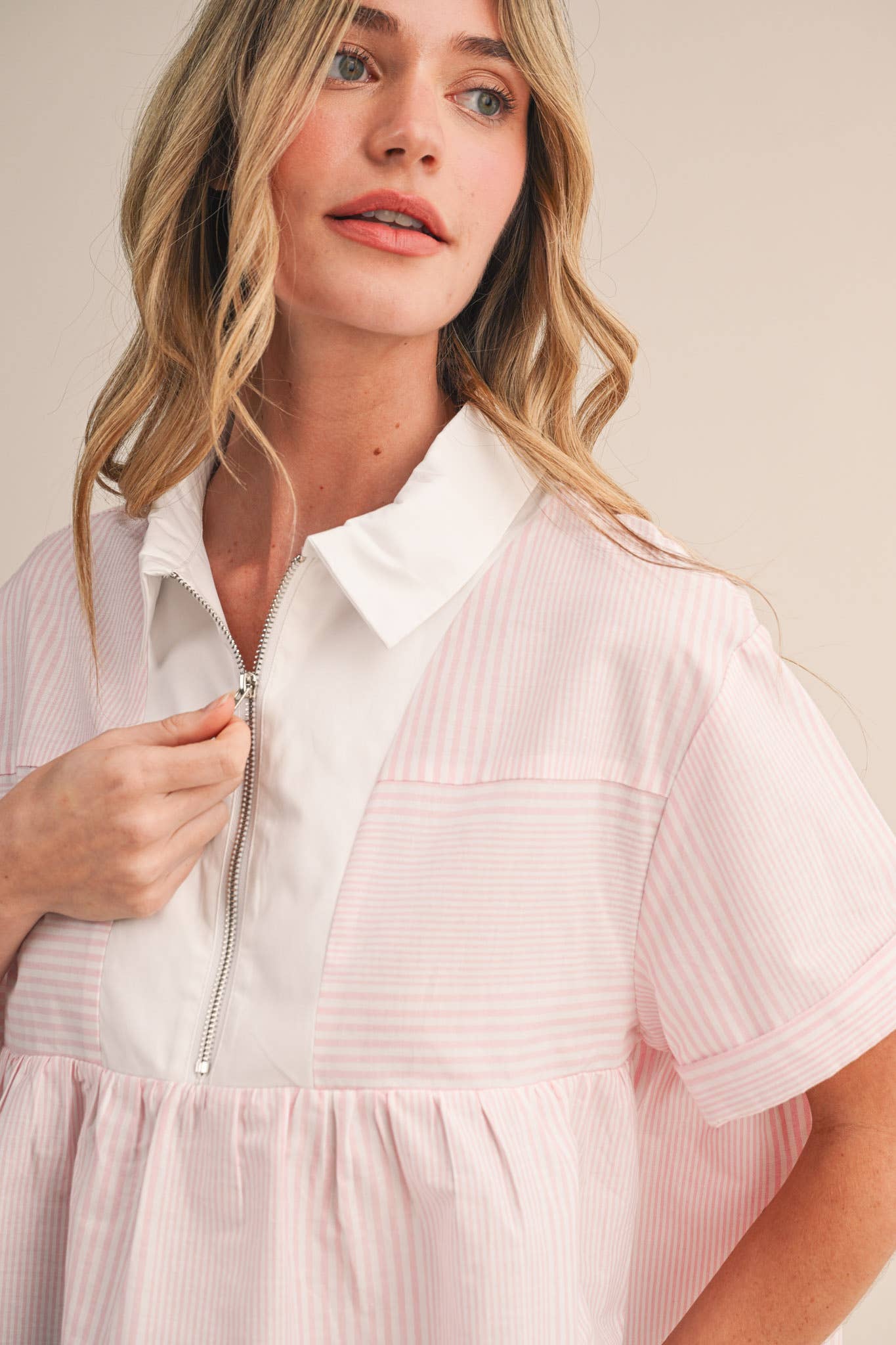 STRIPED HALF ZIP BABYDOLL TOP