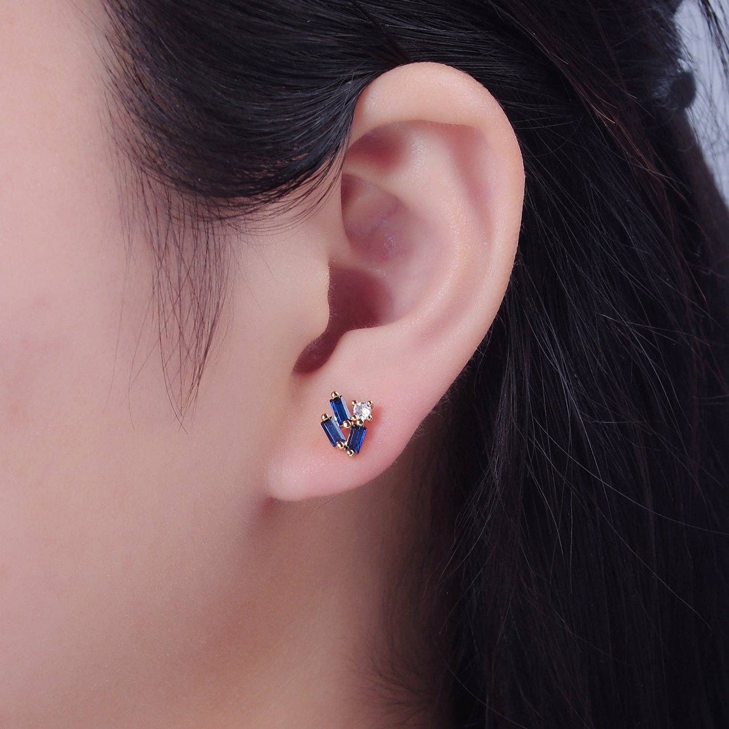 Sapphire Blue CZ Baguette Stud Earrings in 14K Gold