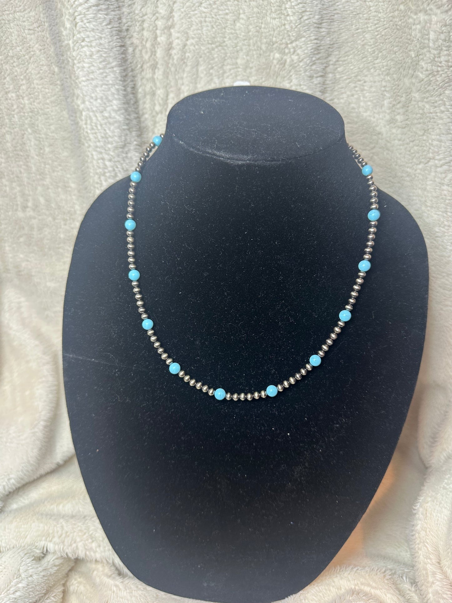 4mm pearl + 6mm sleeping beauty necklace