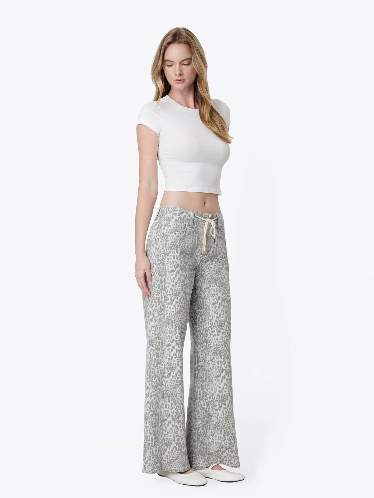 HIGH RISE LEOPARD PRINT DRAWSTRING WIDE JEANS T7517LPD