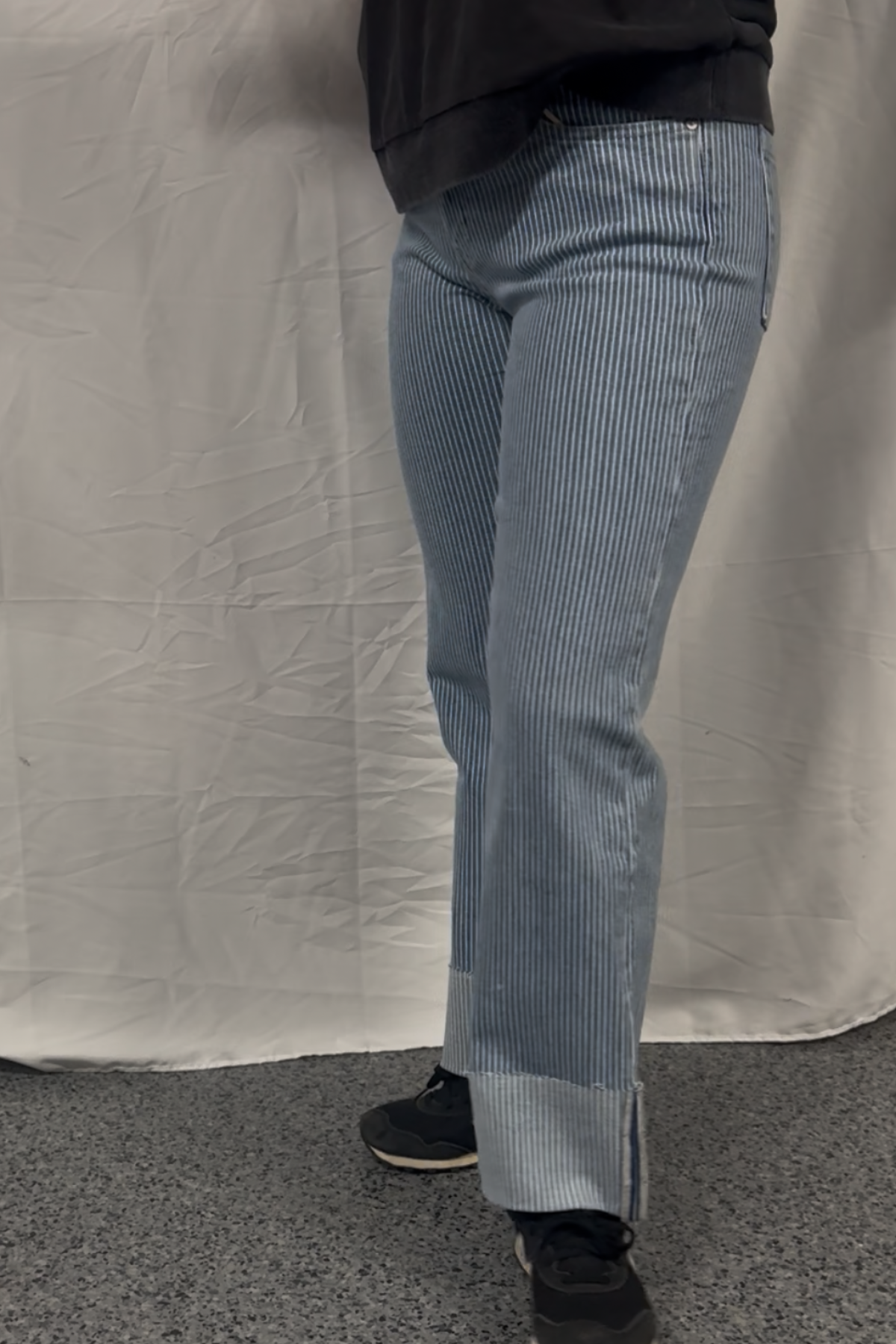 Mid Rise Stripe Slim Wide Jeans