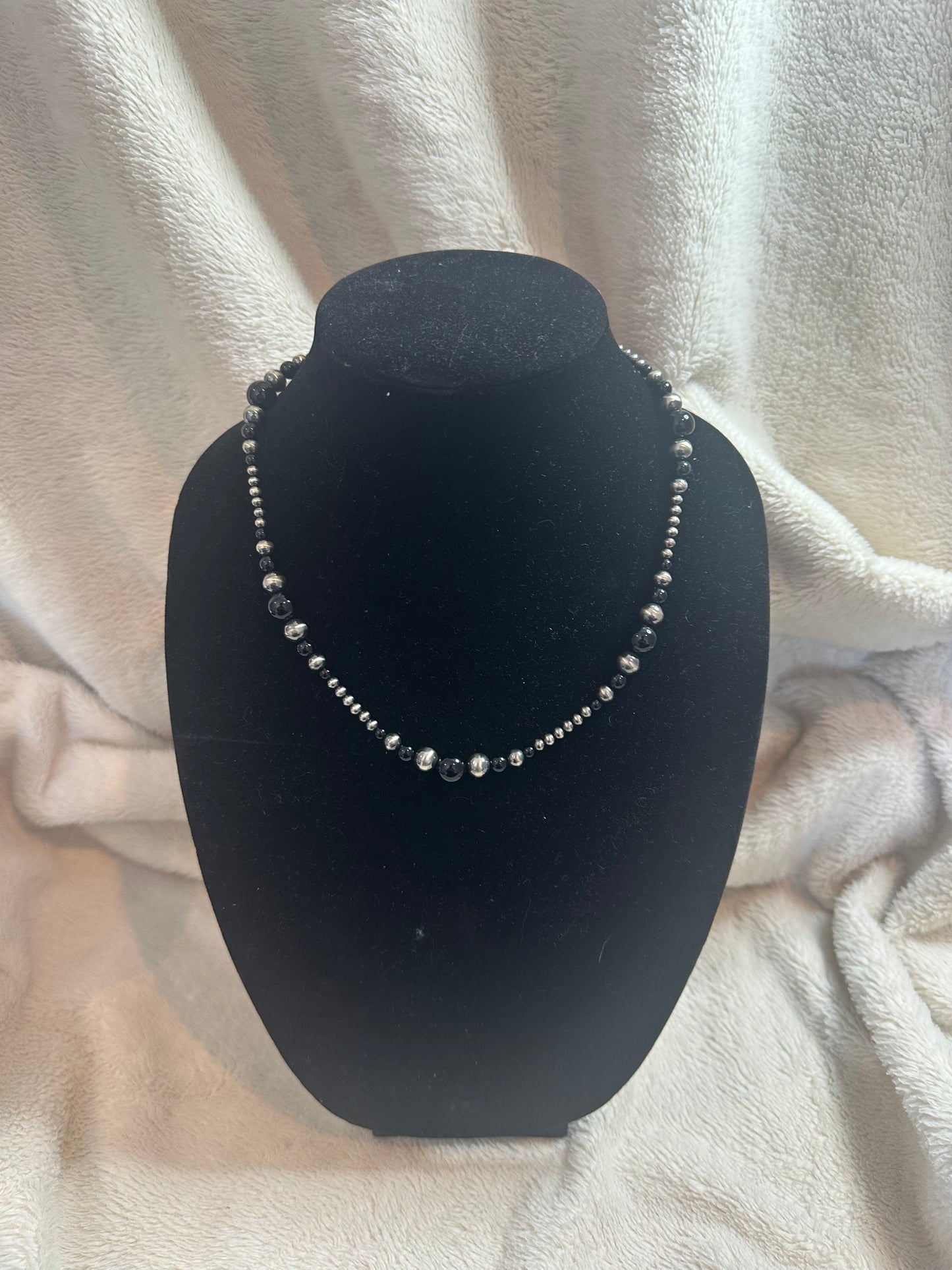 4-10mm navajo pearl x black onyx necklace