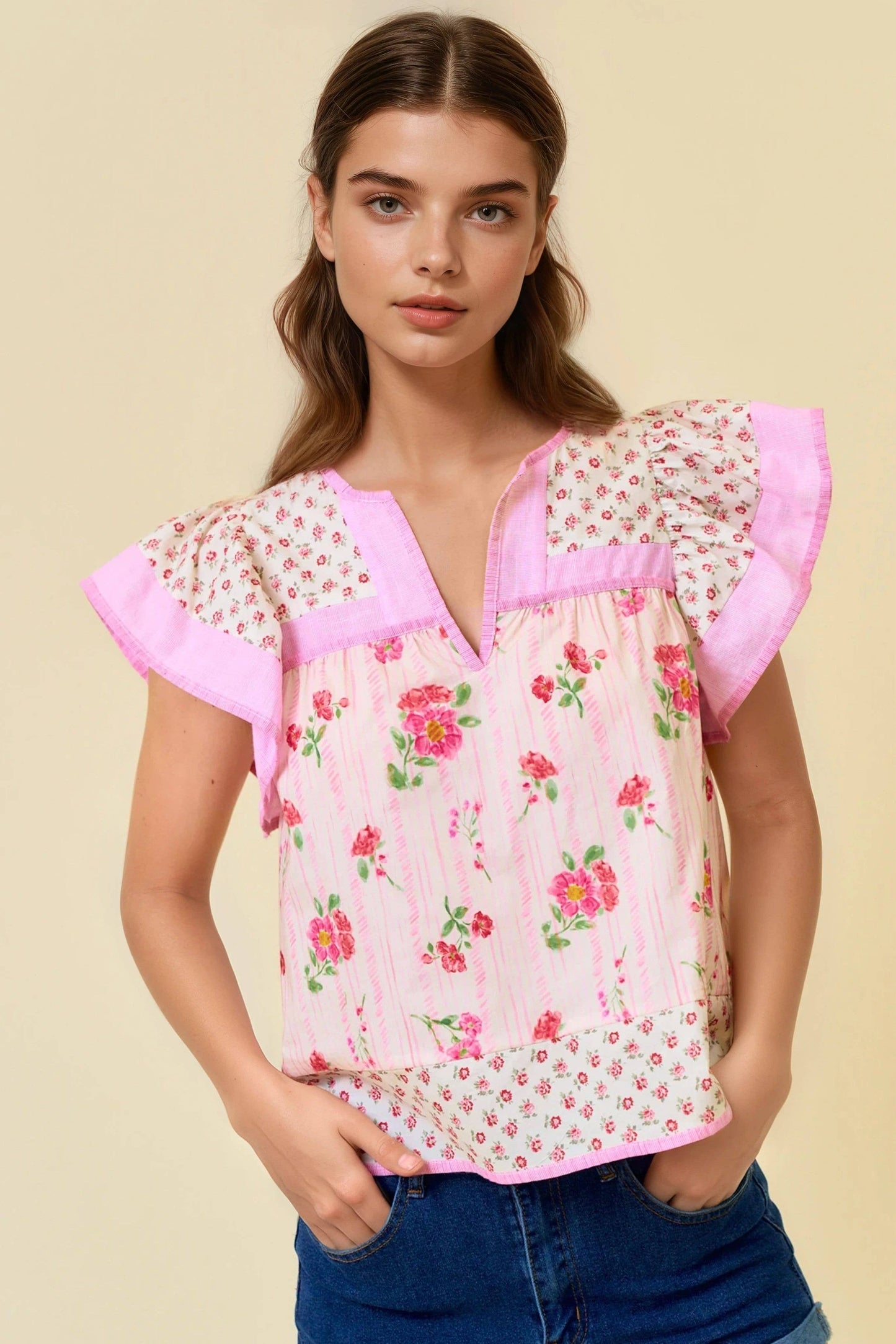 MIXED PRINT FLUTTER SLEEVE TOP - 45538T