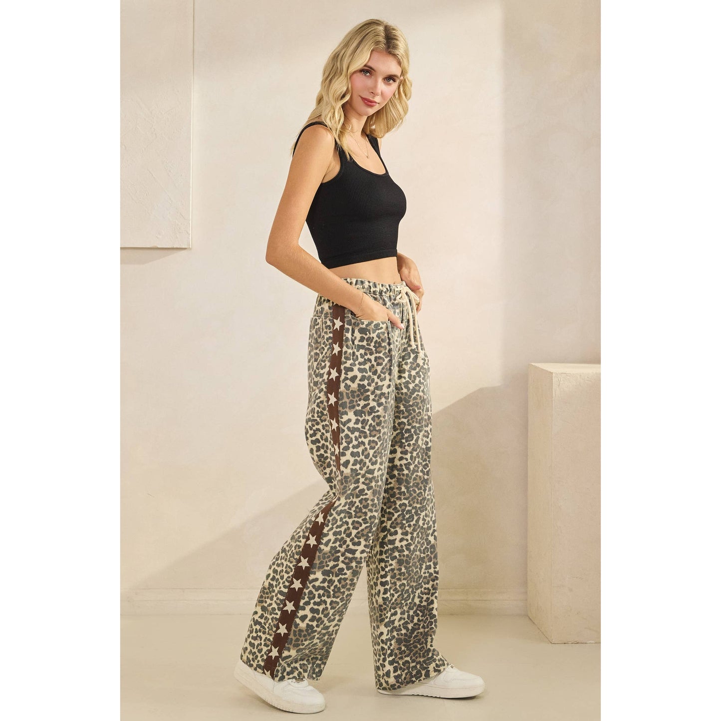 Leopard Printed Striped Wide Legged Pants