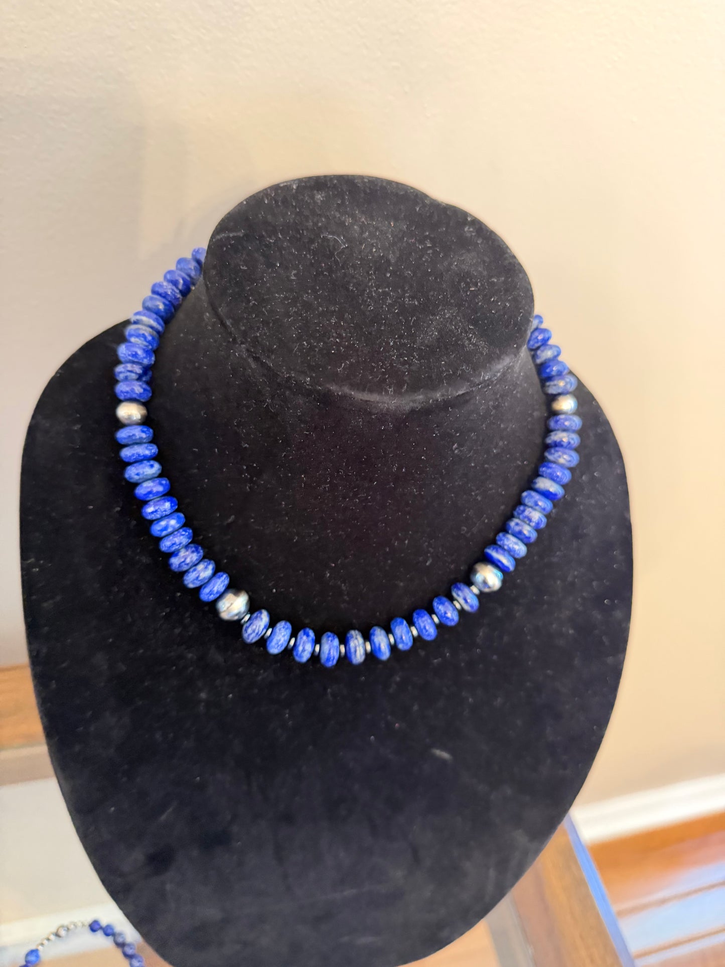 Blue lapis rondelle x 4-10mm pearl necklace