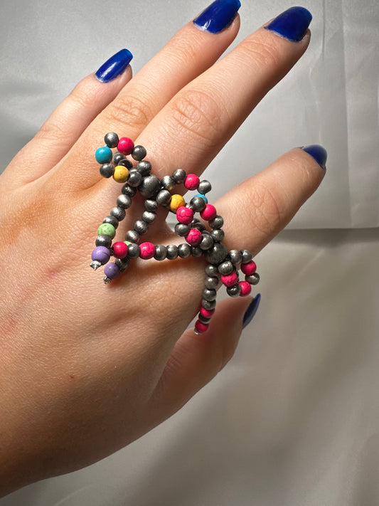 Navajo Style Pearl Bow Stretch Ring
