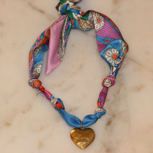 Heartstrings & Hues Scarf Necklace - basic gold pendant