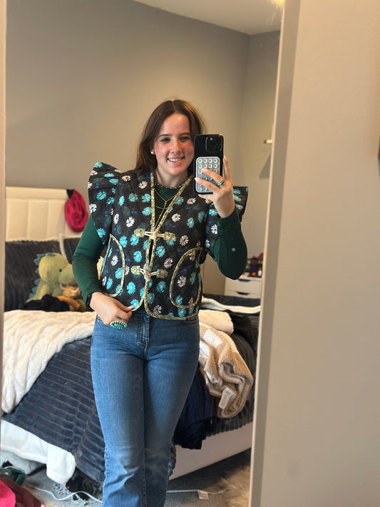 Floral print quilted puff ruffle sleeve vest