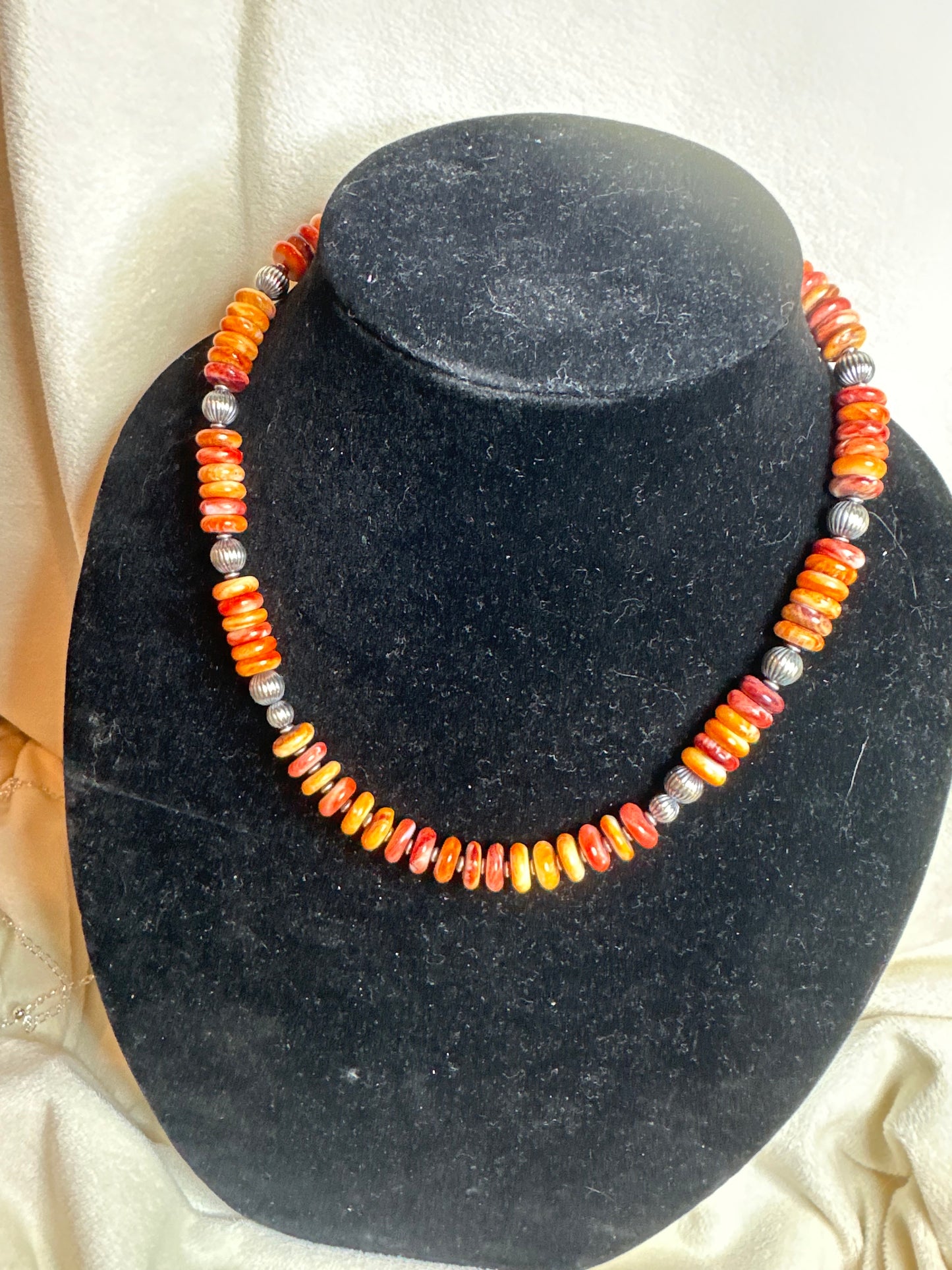 8mm corrugated x natural spiny oyster beaded necklace