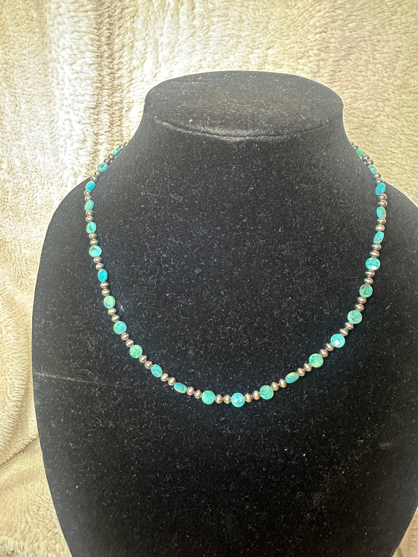 4mm pearls 6mm turquoise saucer necklace