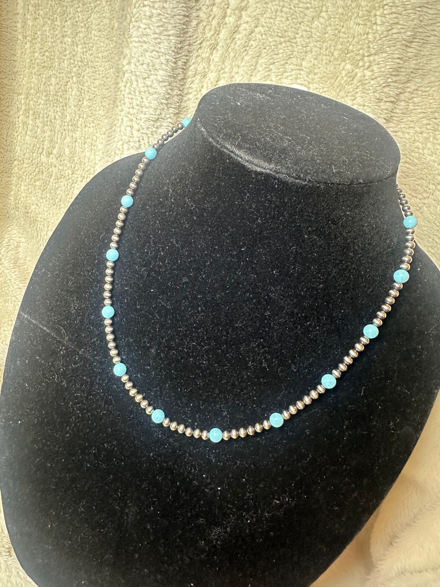 4mm pearl + 6mm sleeping beauty necklace