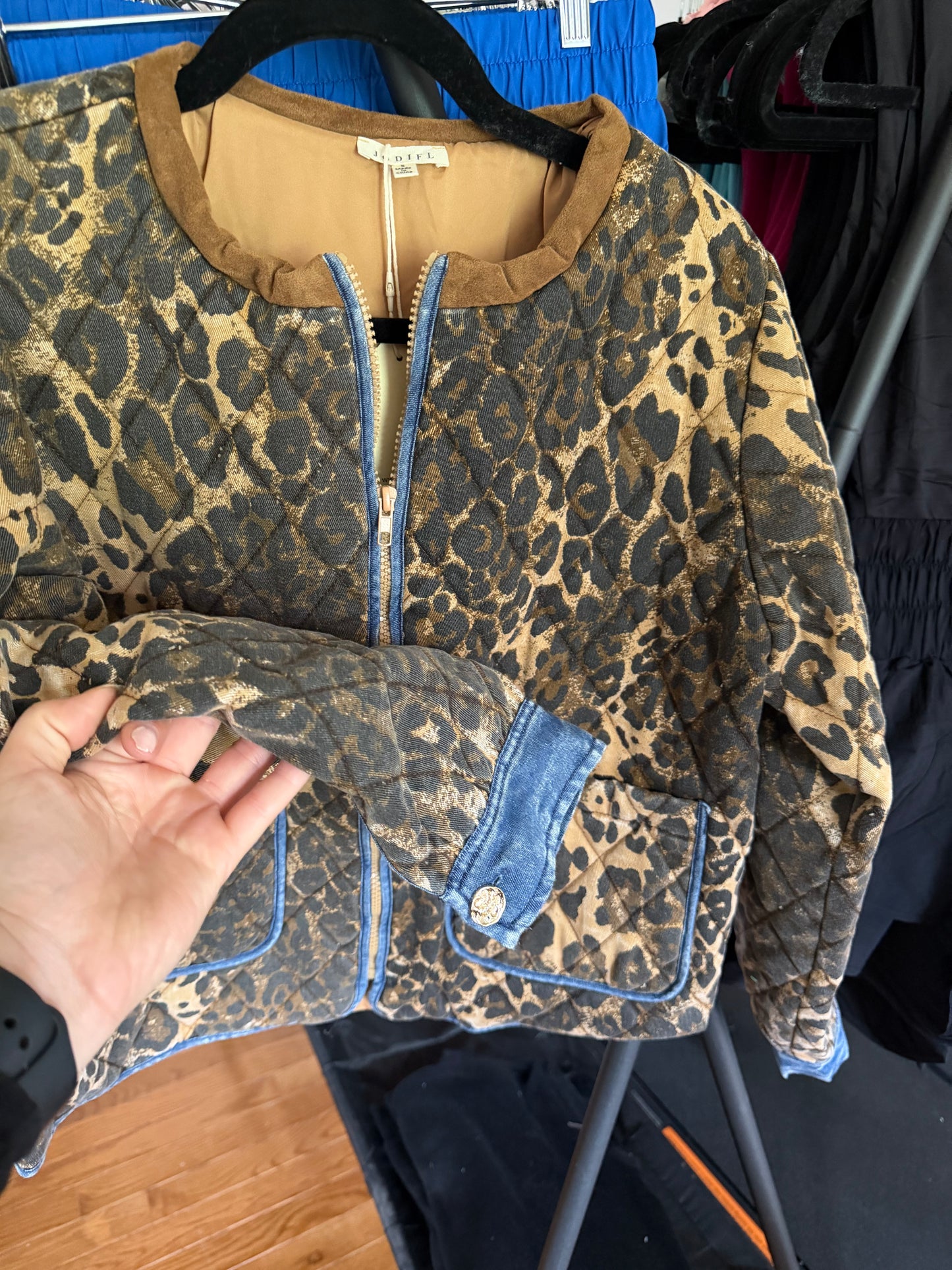 leopard print // denim jacket