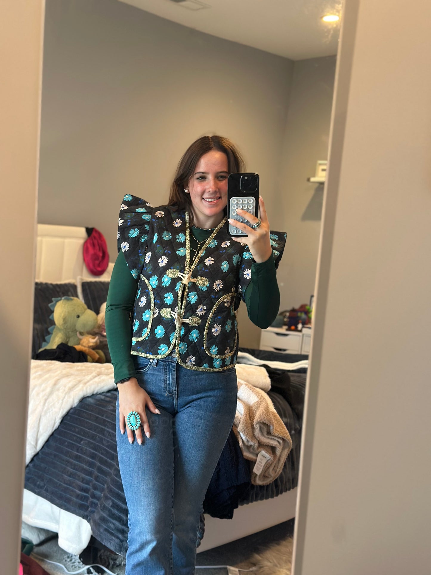 Floral print quilted puff ruffle sleeve vest