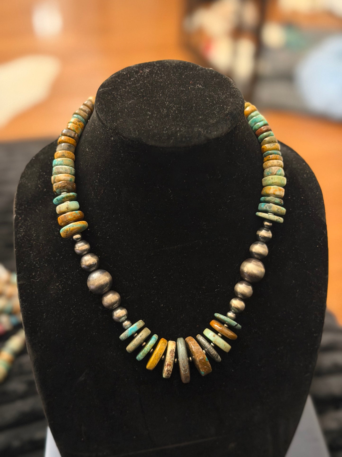 Chunky graduated pearl x natural turquoise necklace