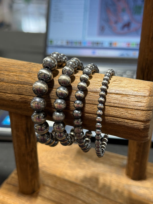 Handstrung Sterling Silver Pearl Stretch Bracelet