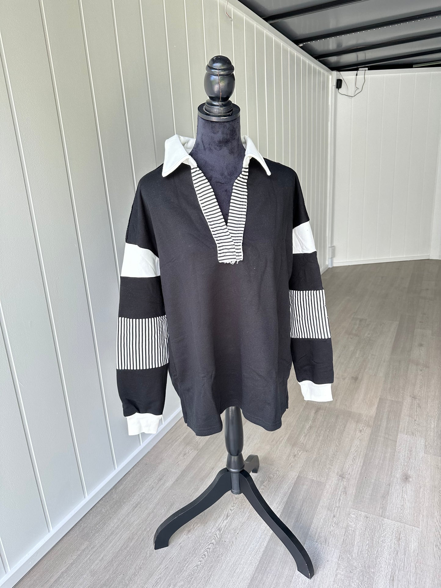 Black Striped Patchwork Collar Sweatshirt