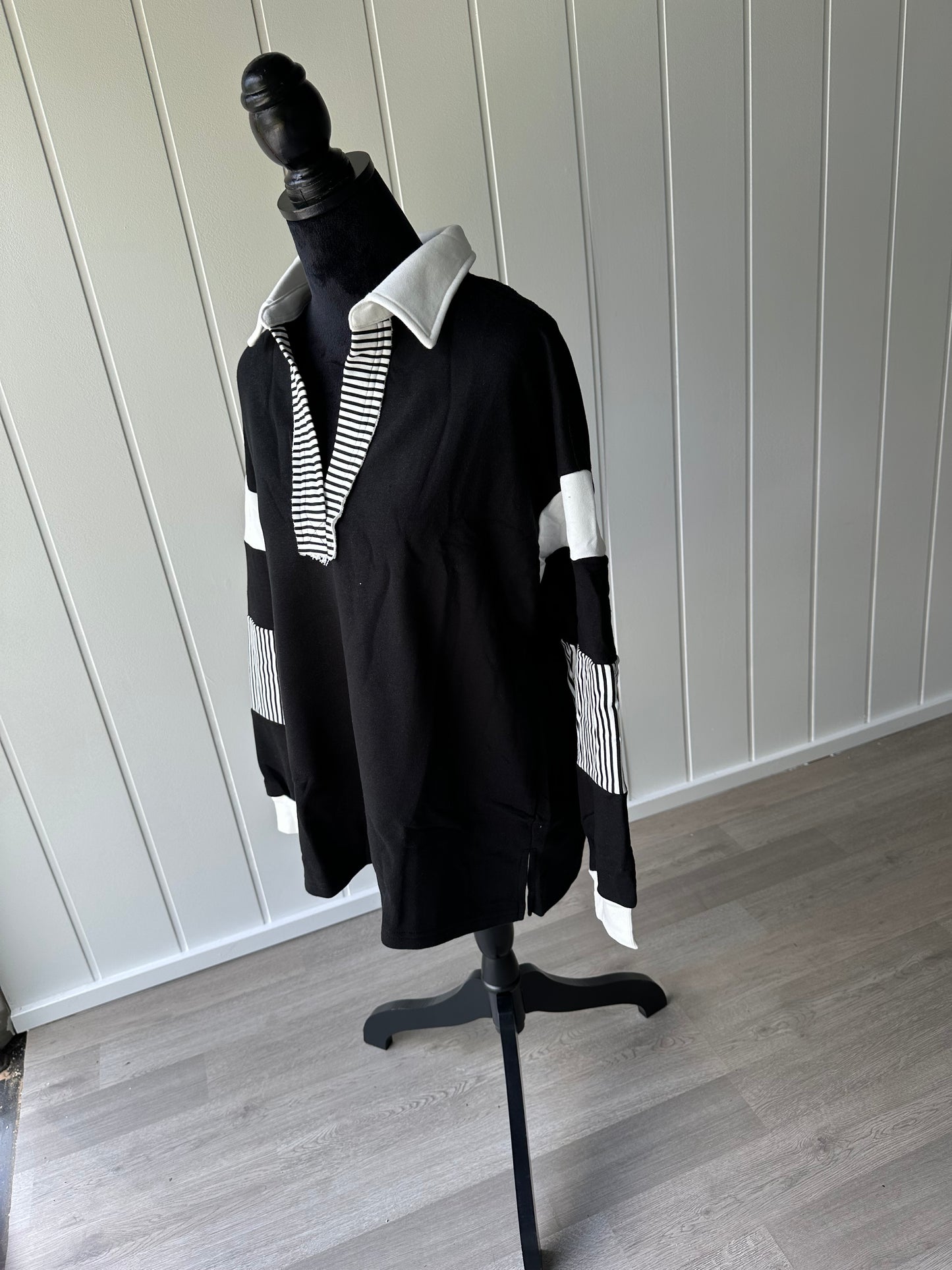 Black Striped Patchwork Collar Sweatshirt