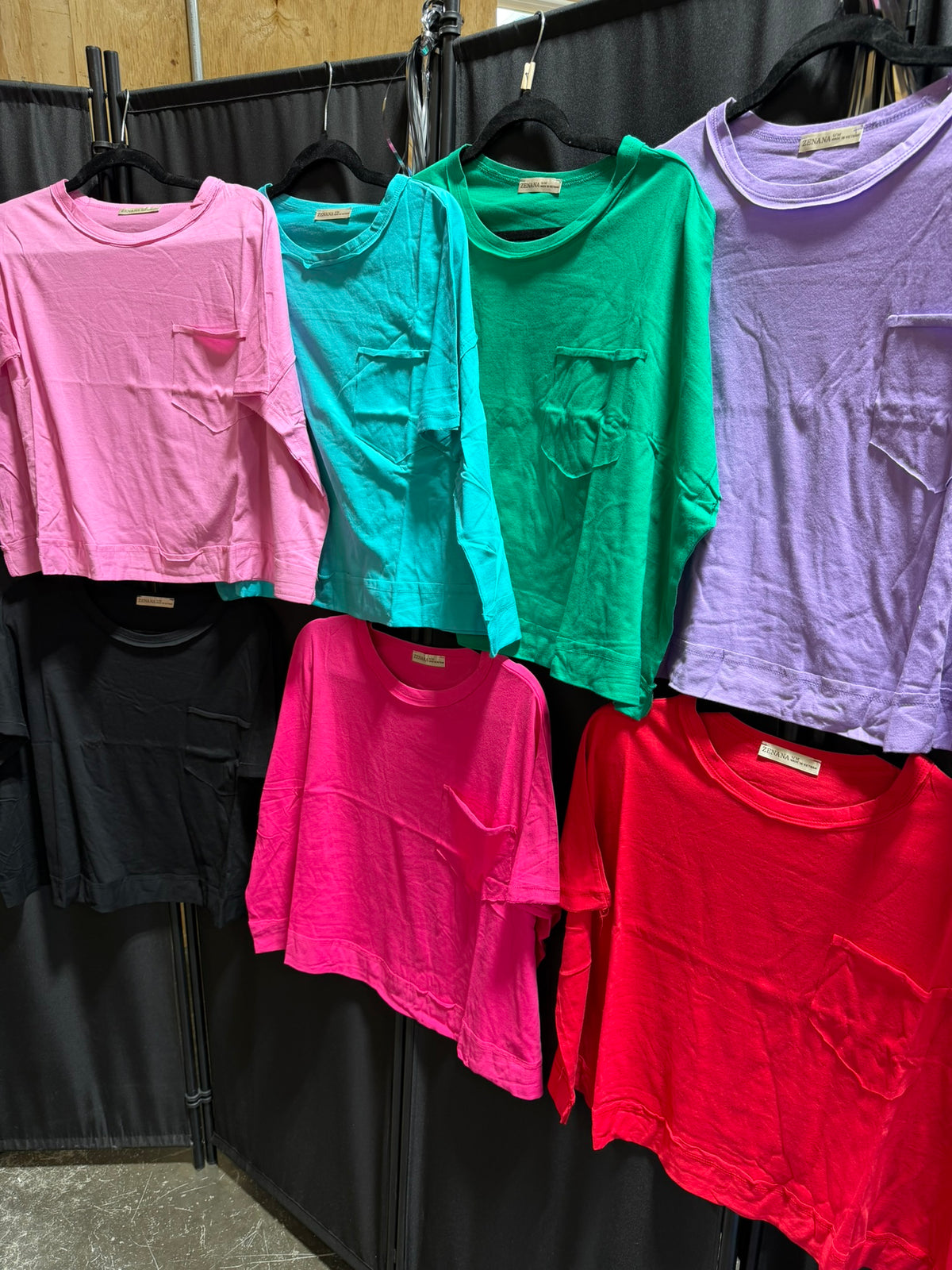 Exposed seam oversized crop box tee