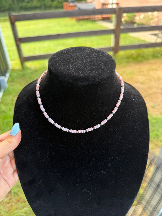 PINK CONCH X STERLING SILVER PEARL NECKLACE