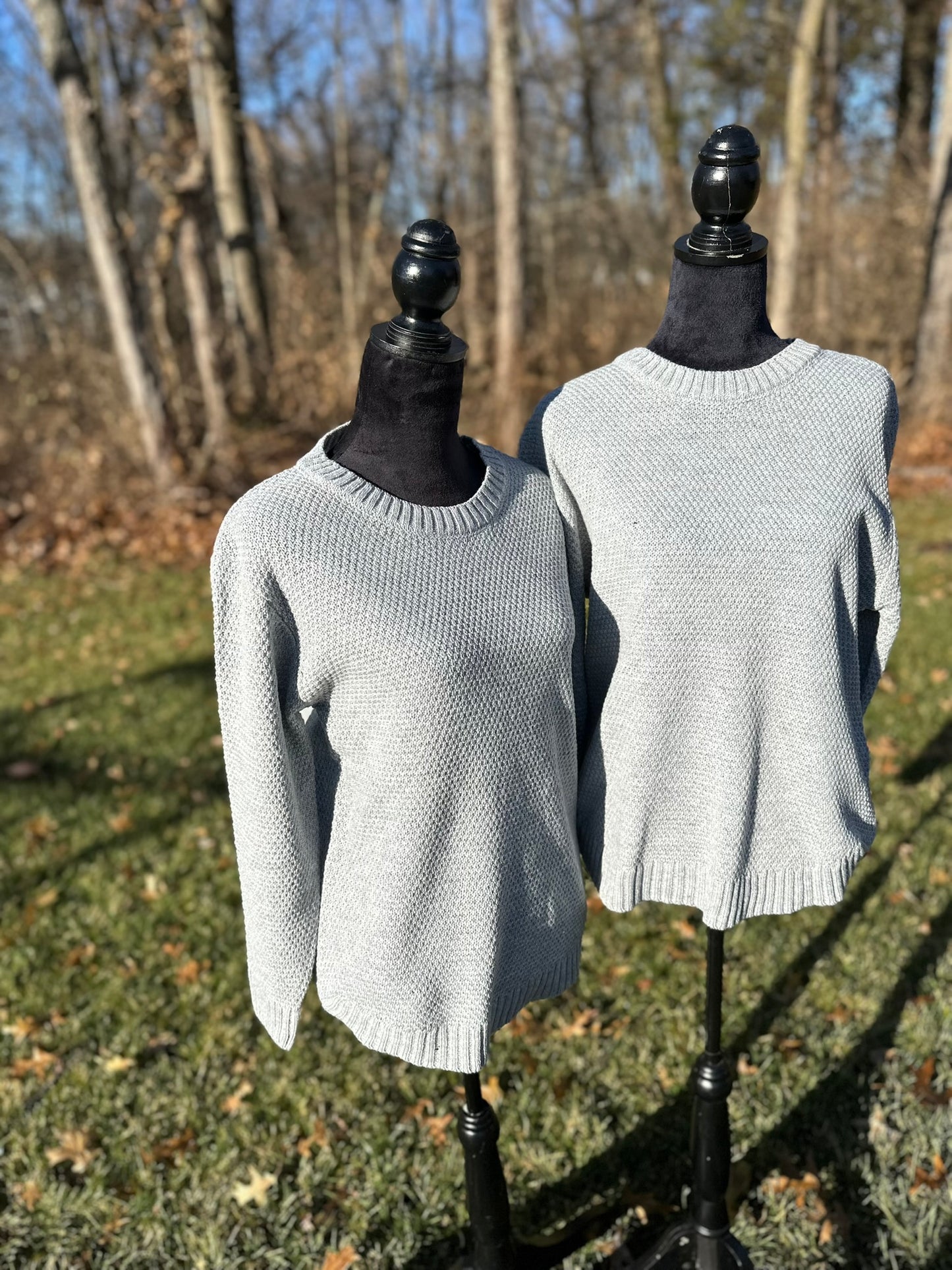 Round neck basic sweater