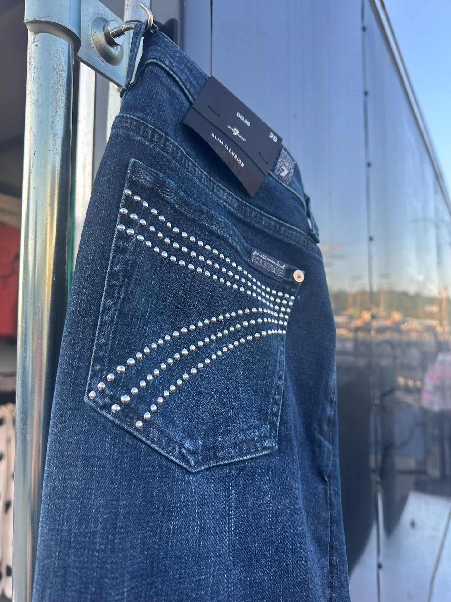7 FOR ALL MANKIND DOJO JEANS  - 1BR