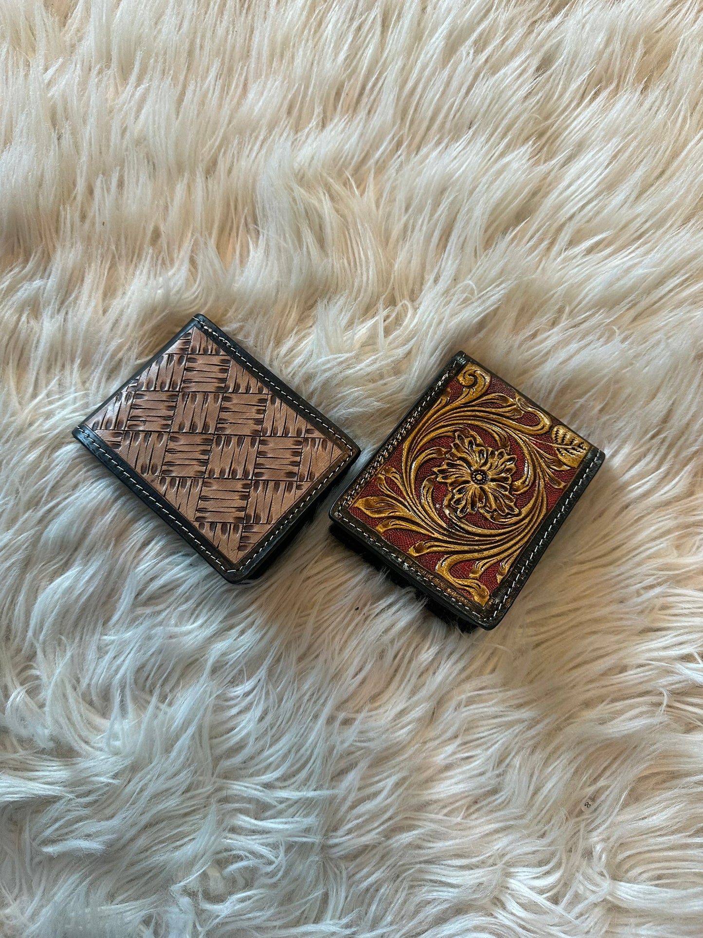 Hand Tooled Leather Bifold Short Mens Wallet