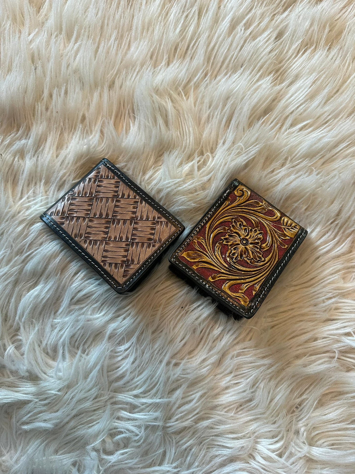 Hand Tooled Leather Bifold Short Mens Wallet