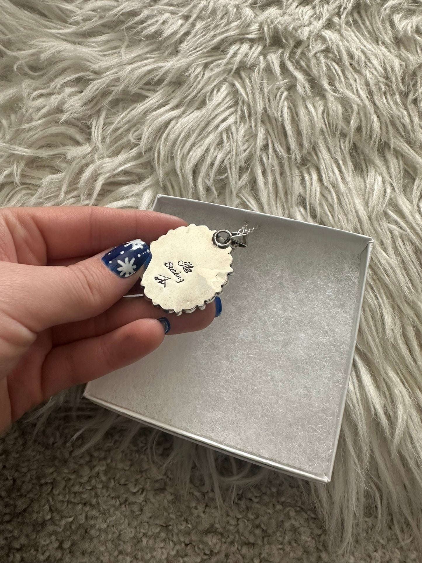 Spiny Oyster Turquoise Cluster Navajo Sterling Silver Flower Pendant 0334