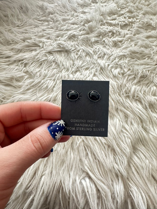 Black Onyx Sterling Silver oval Stud Earrings 0390