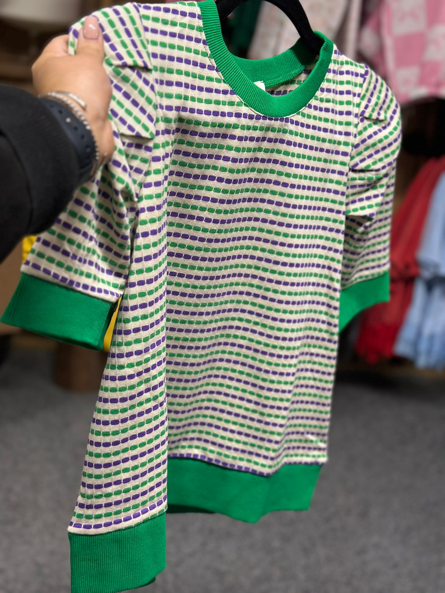 KNIT PUFF SLEEVE SWEATER