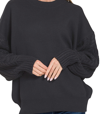 Cable knit sleeve round neck sweater
