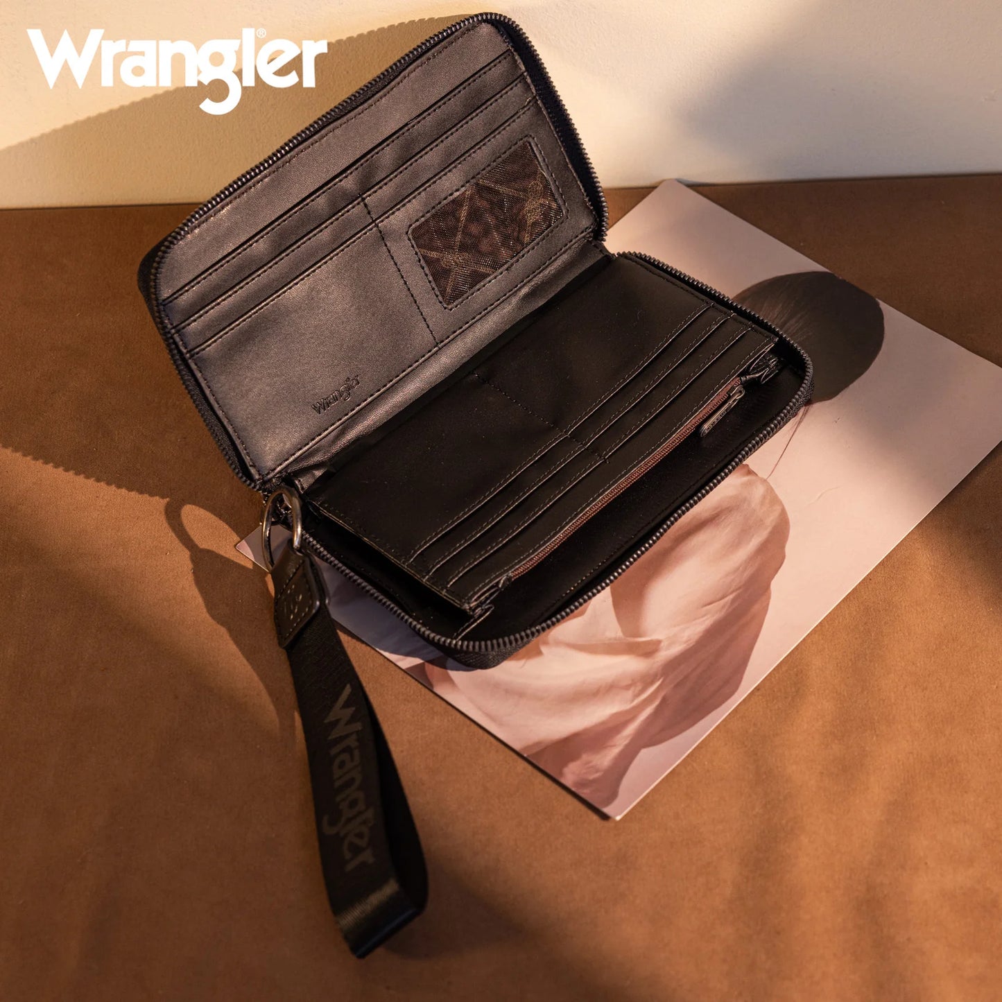 Wrangler Whipstitch Wallet/Wristlet *4 COLORS