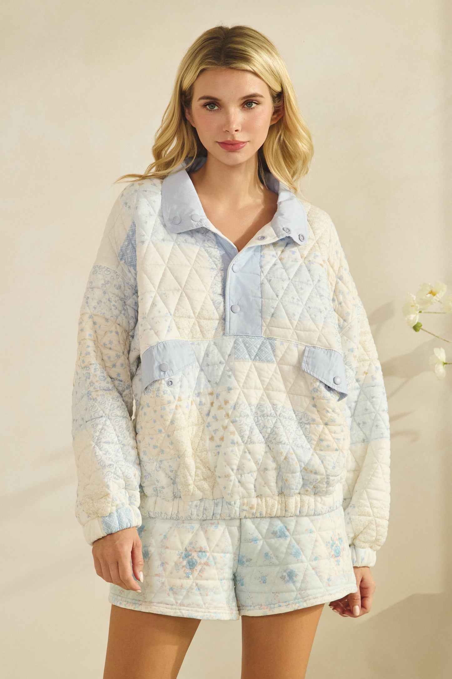 Textured Contrast printed Quarterzip Sweater
