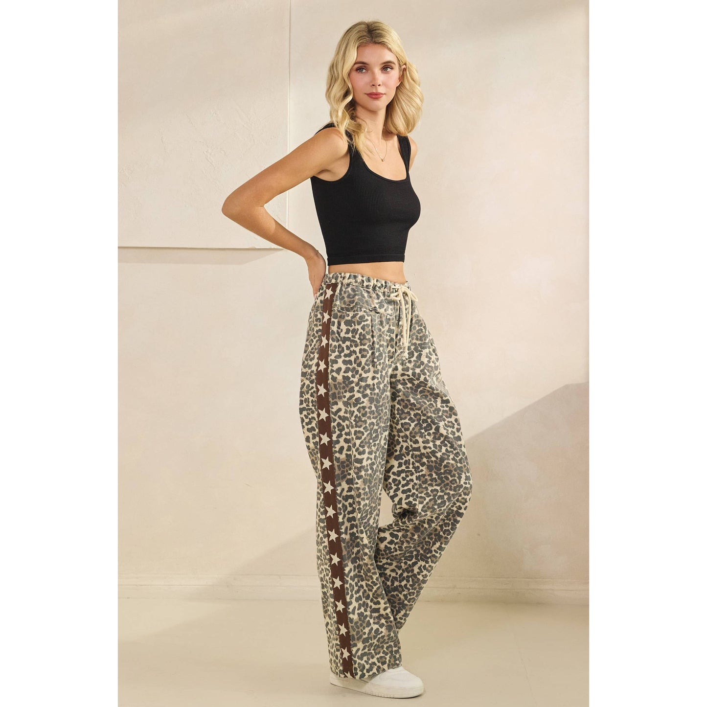 Leopard Printed Striped Wide Legged Pants