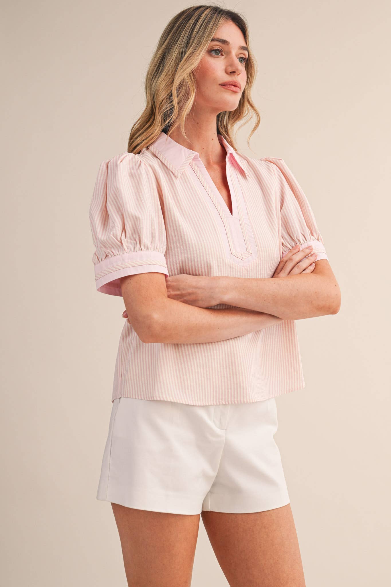 STRIPED CONTRAST BINDING COLLARED TOP MTP4840