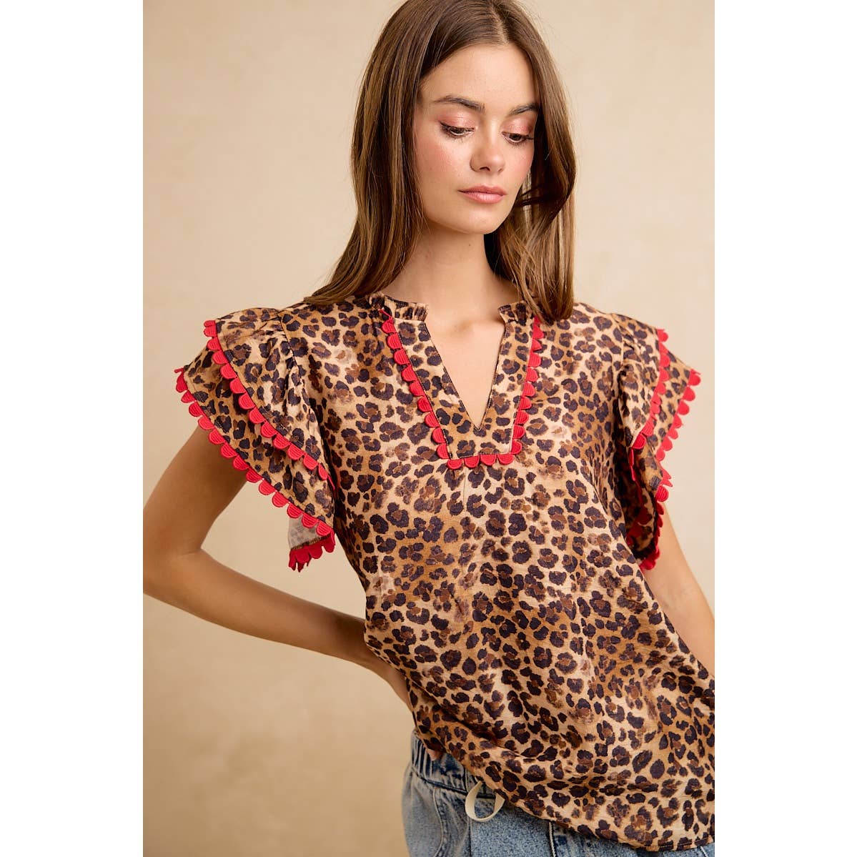 LEOPARD PRINTED WOVEN RIC RAC TRIM V NECK TOP