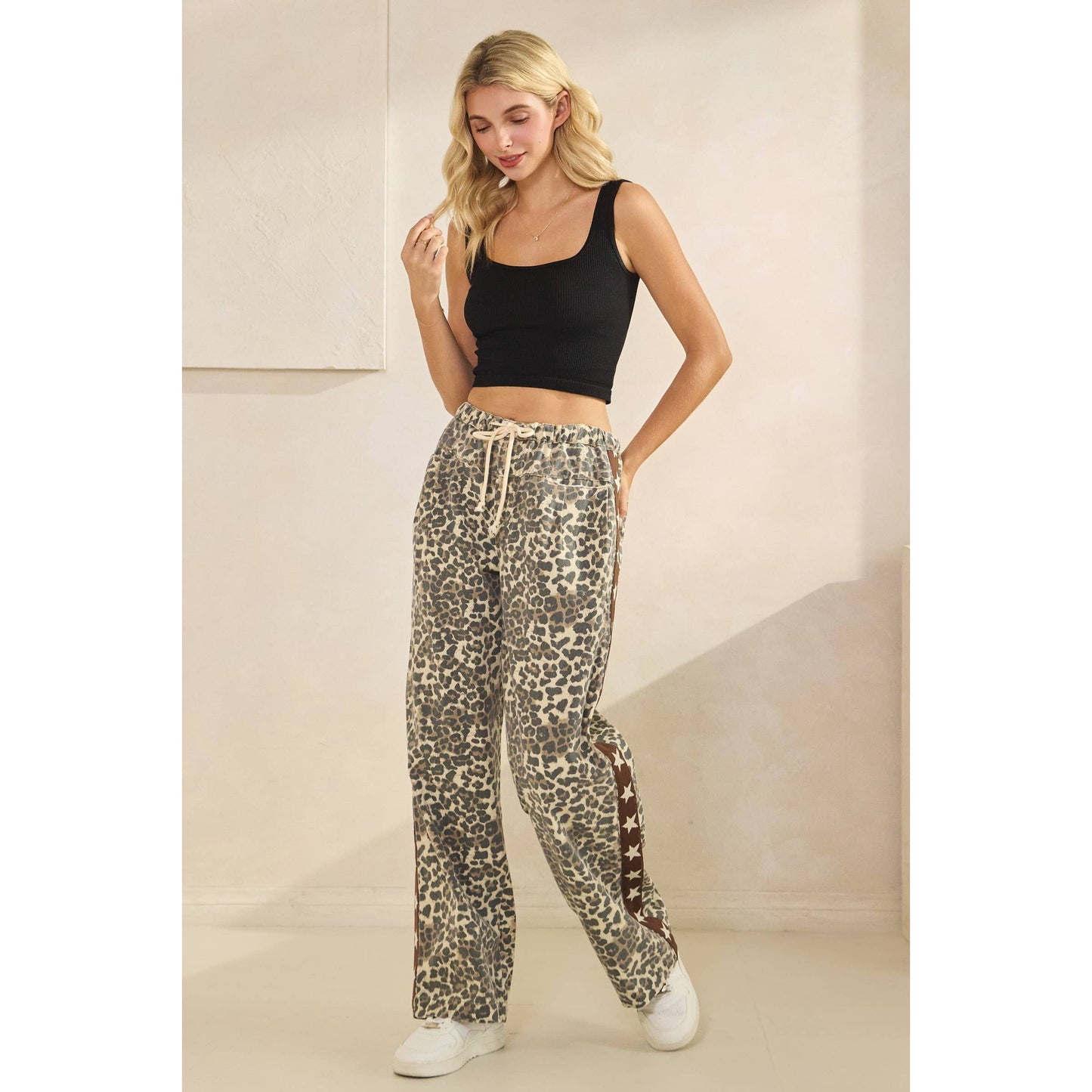 Leopard Printed Striped Wide Legged Pants