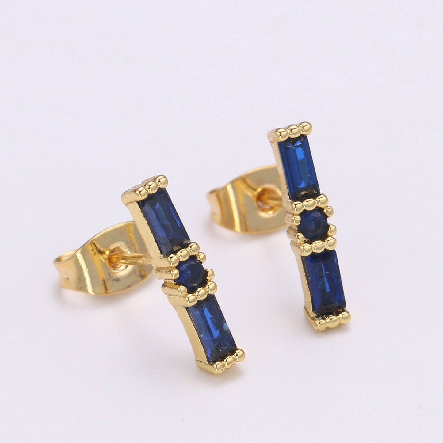 24K Gold Filled Blue / Fuchsia Baguette CZ Stud Earrings | Q498 Q499