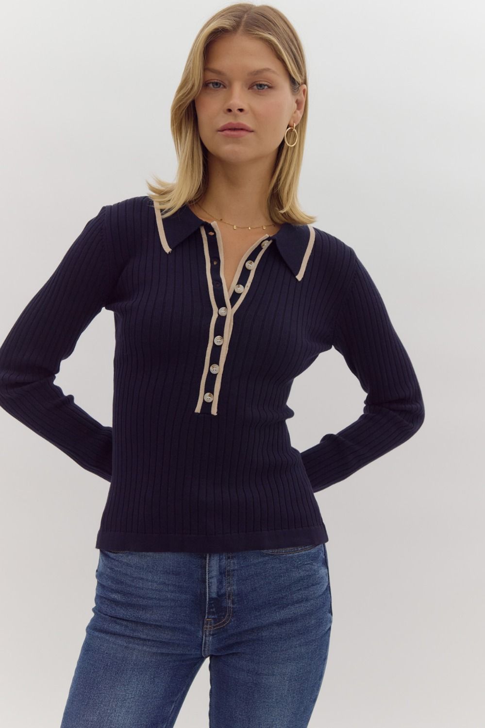 Solid ribbed long sleeve collared knit top