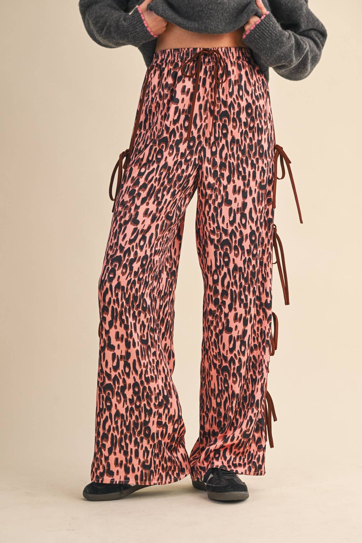 LEOPARD PRINT SIDE TYING WIDE LEG PANTS